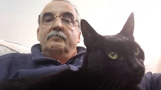 Guillermo Moreno despidió a su gato Mambo en redes