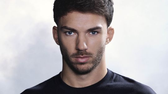 Pierre Gasly, nuevo embajador de Givenchy: “Soy un hombre lento, muy tranquilo”