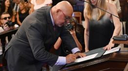 Lescano asume como fiscal General