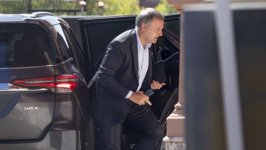 La tormenta que espera a Manuel Adorni en Diputados: 5.000 preguntas y un blindaje al límite