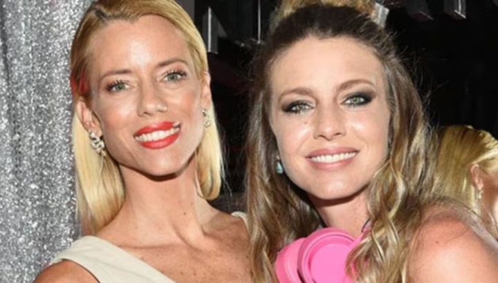 Los looks opuestos de Nicole Neumann y su hermana, Geraldine Neumann en el estreno de Annie 