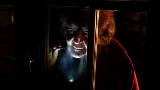 Federico León regresó al Abasto con El Trabajo, una exploración de los límites de la propia disciplina