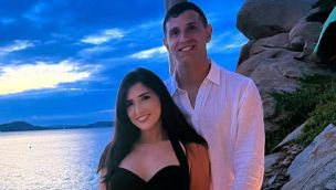 Dibu Martínez y Mandinha