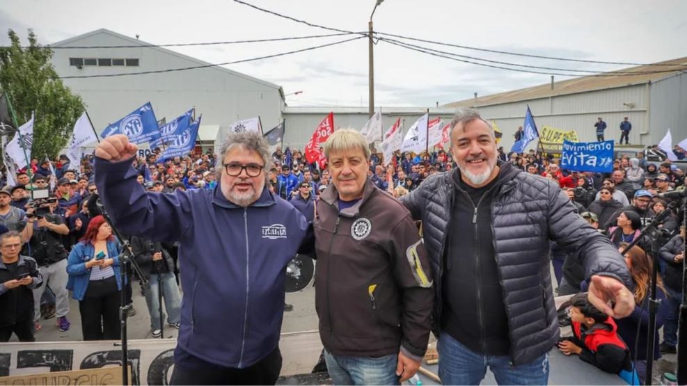 Daniel Yofra (Aceiteros), Abel Furlán (UOM) y Rodolfo Aguiar (ATE), referentes del Frente de Sindicatos Unidos