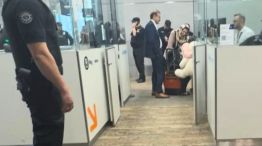 El encargado de Negocios de Irán, Mohsen Soltani Tehrani, abandona el país tras el ultimátum del Gobierno