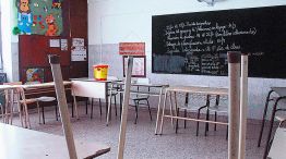 050426_escuela_publica_aula_primaria_cedoc_g