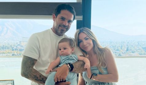 Fernando Gago, su hijo Joaquín y Verónica Laffitte