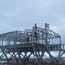 Esta intervención forma parte de un despliegue por etapas orientado en fortalecer la infraestructura permanente en el continente blanco