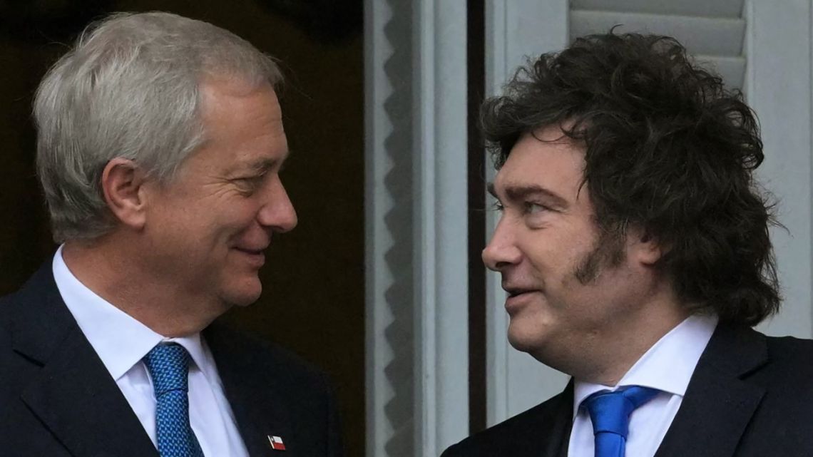 Milei meets Kast after failed arrest of Chilean ex-guerrilla