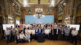 Axel Kicillof oficializó el fondo para intendentes y creó tres programas de inversión municipal 20260406