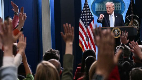 Donald Trump amenaza con “aniquilar Irán en una noche” si no hay alto el fuego antes del plazo límite