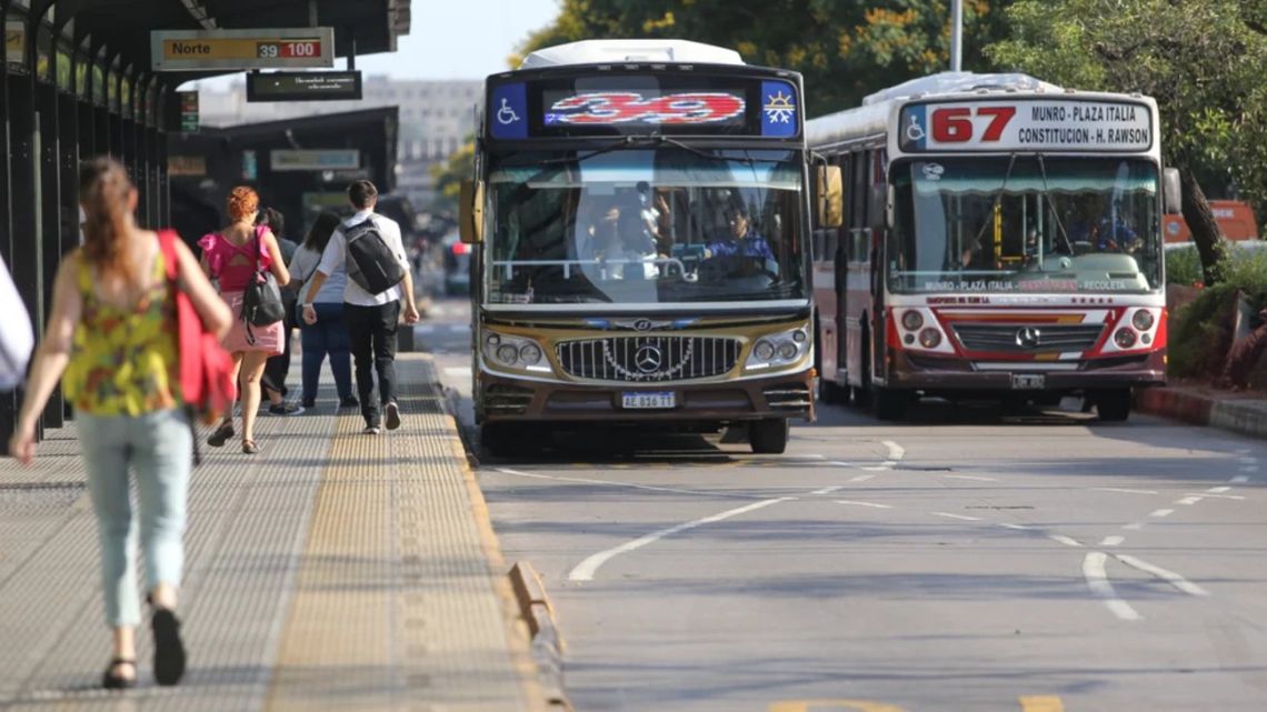 Fewer buses on Argentina's streets as fuel costs rise and subsidies go unpaid