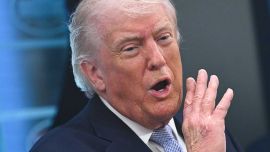 Trump, bipolar: criticó el bloqueo de Ormuz y anunció que EE.UU. "no dejará pasar a nadie, ni en altamar"