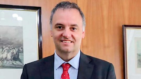 Reunión de Gabinete en medio del escándalo de Manuel Adorni y el caso $LIBRA en medios internacionales