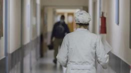 Se hacía pasar por médica y hacía cirugías.