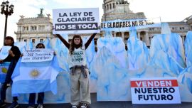 Una doctora en ciencias biológicas explicó por qué la Ley de Glaciares es “regresiva”