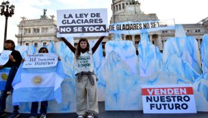 Marcha por ley de glaciares 20260408