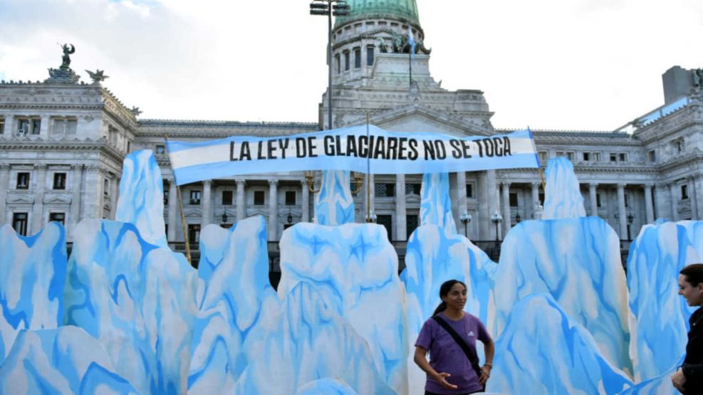 Marcha por ley de glaciares 20260408