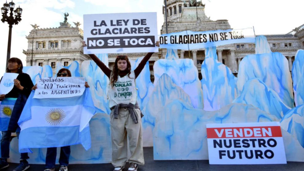 Marcha por ley de glaciares 20260408