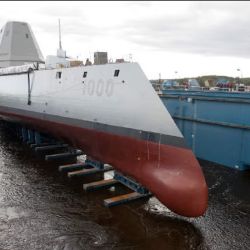La nueva función del USS Zumwalt es servir como la primera plataforma de superficie equipada con el sistema de armas Conventional Prompt Strike