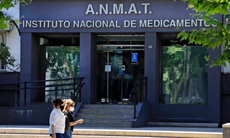 La Administración Nacional de Medicamentos, Alimentos y Tecnología Médica (ANMAT)