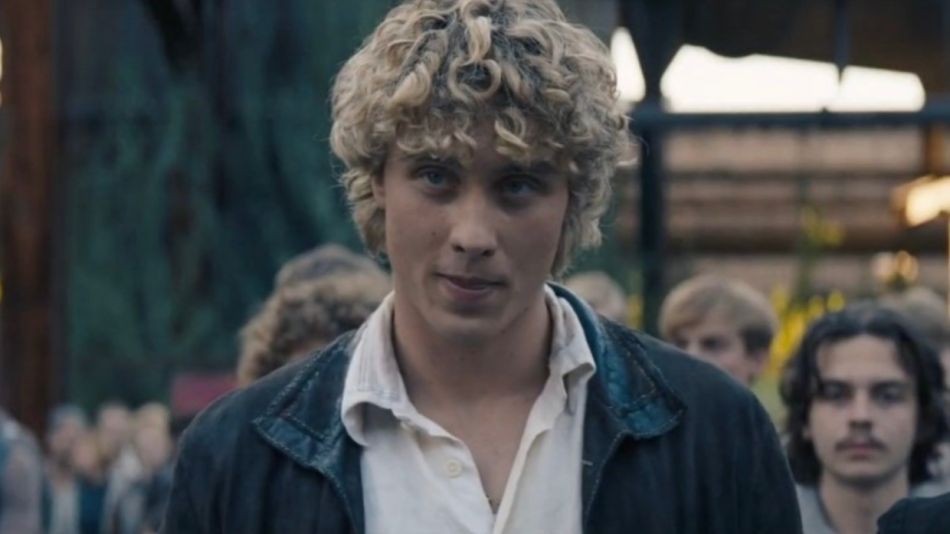 Joseph Zada como Haymitch Abernathy