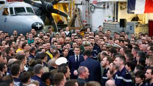 120426_macron_afp_g