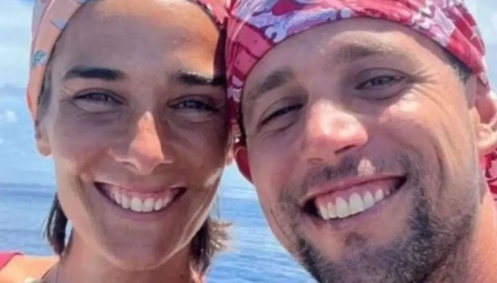 La historia de amor de Juana Viale y Yago Lange: del flechazo en una travesía en velero a recorrer el país en bicicleta