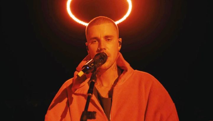 Justin Bieber encantó a sus fans en Coachella con su presentación, pero dividió a la red