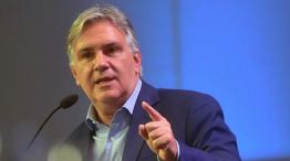 Llaryora por el Pami