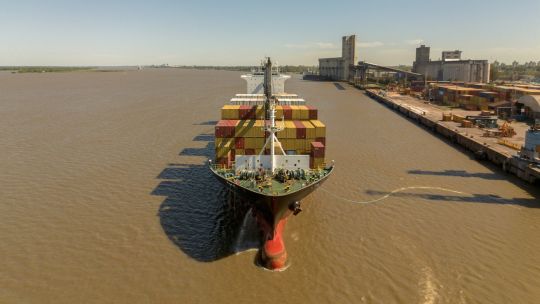 Milei’s auction favours group with past China ties, US dredger warns