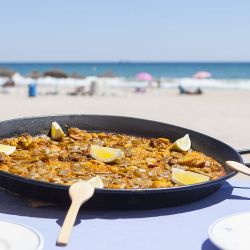 La paella valenciana.