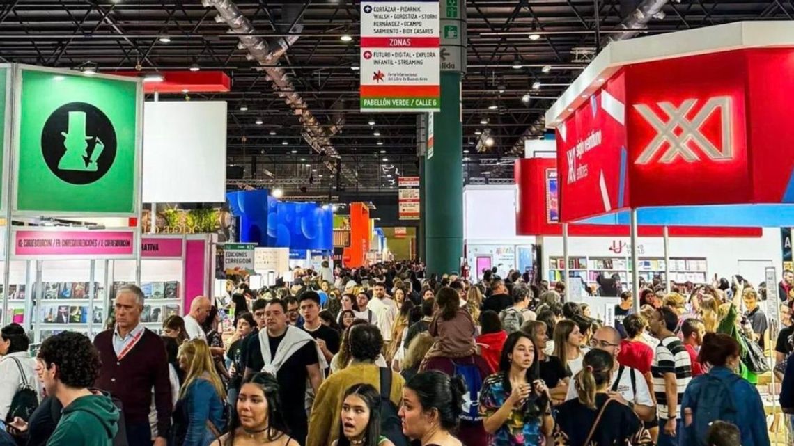 Feria del Volumen de Buenos Aires cumple 50 abriles con foco en la memoria Feria del Volumen de Buenos Aires cumple 50 abriles con foco en la memoria