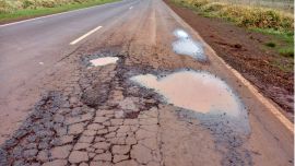 Se recortan casi $30.000 millones en rutas anunciadas 12 días antes en el Congreso