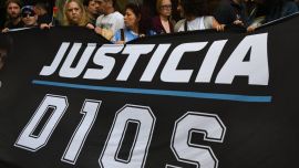 "Hongo de espuma" y "signos de agonía": el relato de un forense en el juicio por la muerte de Diego Maradona