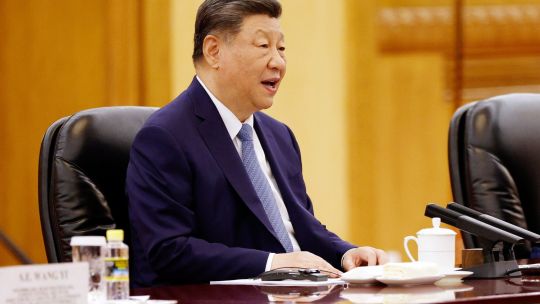 China crece más de lo esperado en el primer trimestre, pero el consumo sigue débil