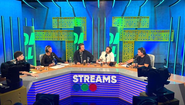 Iván de Pineda y Sofi Martínez estarán en el ciclo de streaming "Andá Pa´allá"