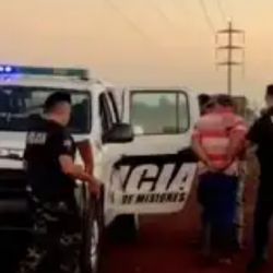 Fueron aprehendidos in fraganti en las cercanías de una escuela rural.