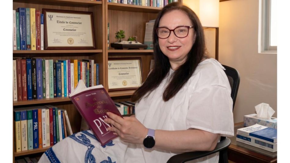 Silvana Esposito: Counselor: Estoy cansada de ser fuerte: el costo emocional de poder con todo