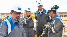 Karina Milei volvió a mostrarse con Manuel Adorni: “sostén” político en plena causa judicial