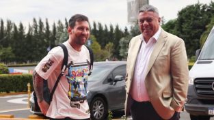 Lionel Messi y Chiqui Tapia