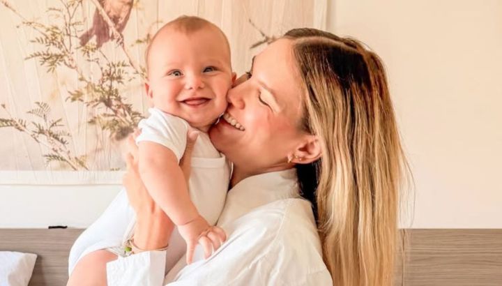 La simpática foto con la que Eva Bargiela mostró la nueva etapa de su hijo: "¡Se asoma!"