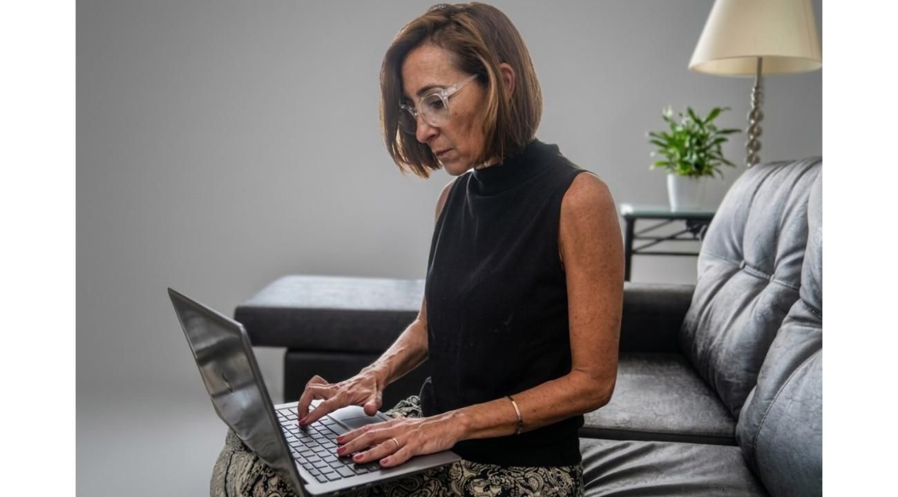 Nunca estuvimos tan comunicados. Nunca nos sentimos tan solos