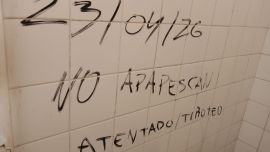 "Mis armas, los espero mañana": allanamientos y alarma por una ola de amenazas en escuelas de La Plata