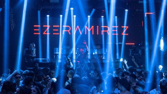 Eze Ramírez presenta “Geometry” en Buenos Aires: una experiencia inmersiva que redefine el formato electrónico