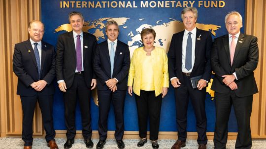 Kristalina Georgieva, directora del FMI, tras reunirse con Luis Caputo: 