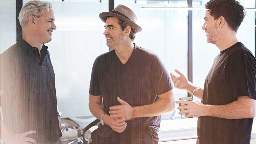 18_04_2026_armando_bo_tomas_escobar_ariel_arrieta_gzaprensashorta_g