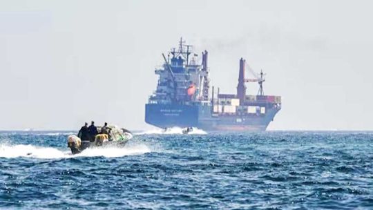 Trump anunció una tregua de tres semanas entre Israel y el Líbano, pero endurece el bloqueo naval contra Irán