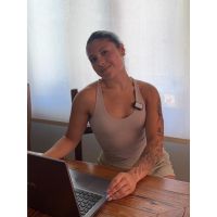 Por qué la comida ocupa tanto espacio en tu cabeza — y cómo dejar de pelearte con ella