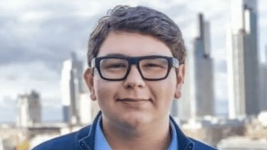 Quién es el tuitero libertario al que nombraron funcionario de Nucleoeléctrica Argentina